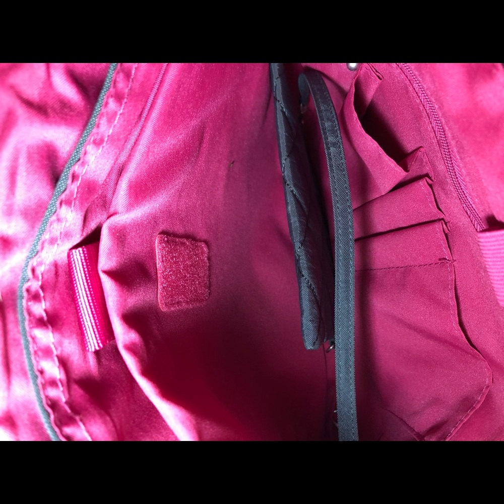 Baggallini Crossbody Bag - Picture 8 of 8
